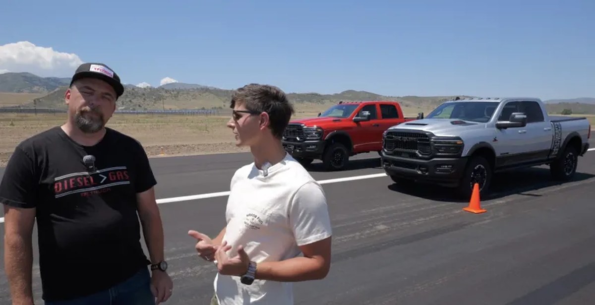 Ram Power Wagon with the Cummins HO vs Ram 2500 with the 6\.4\-liter HEMI V8 Ram Power Wagon with the Cummins HO vs Ram 2500 with the 6\.4\-liter HEMI V8