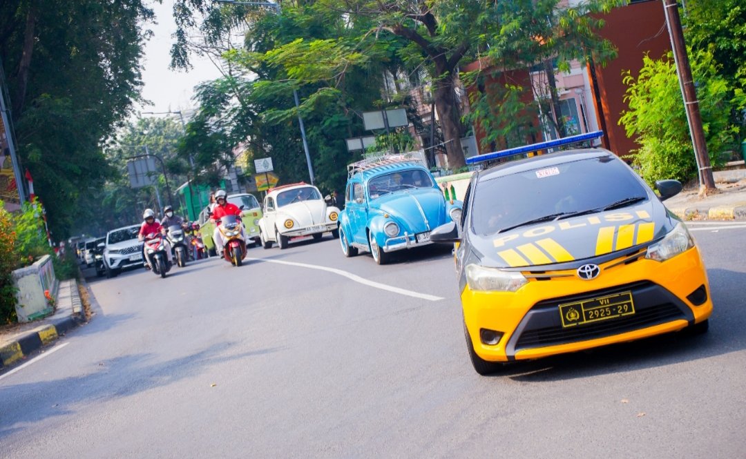Konvoi komunitas motor hingga mobil di acara National Drive Thru Day 2026