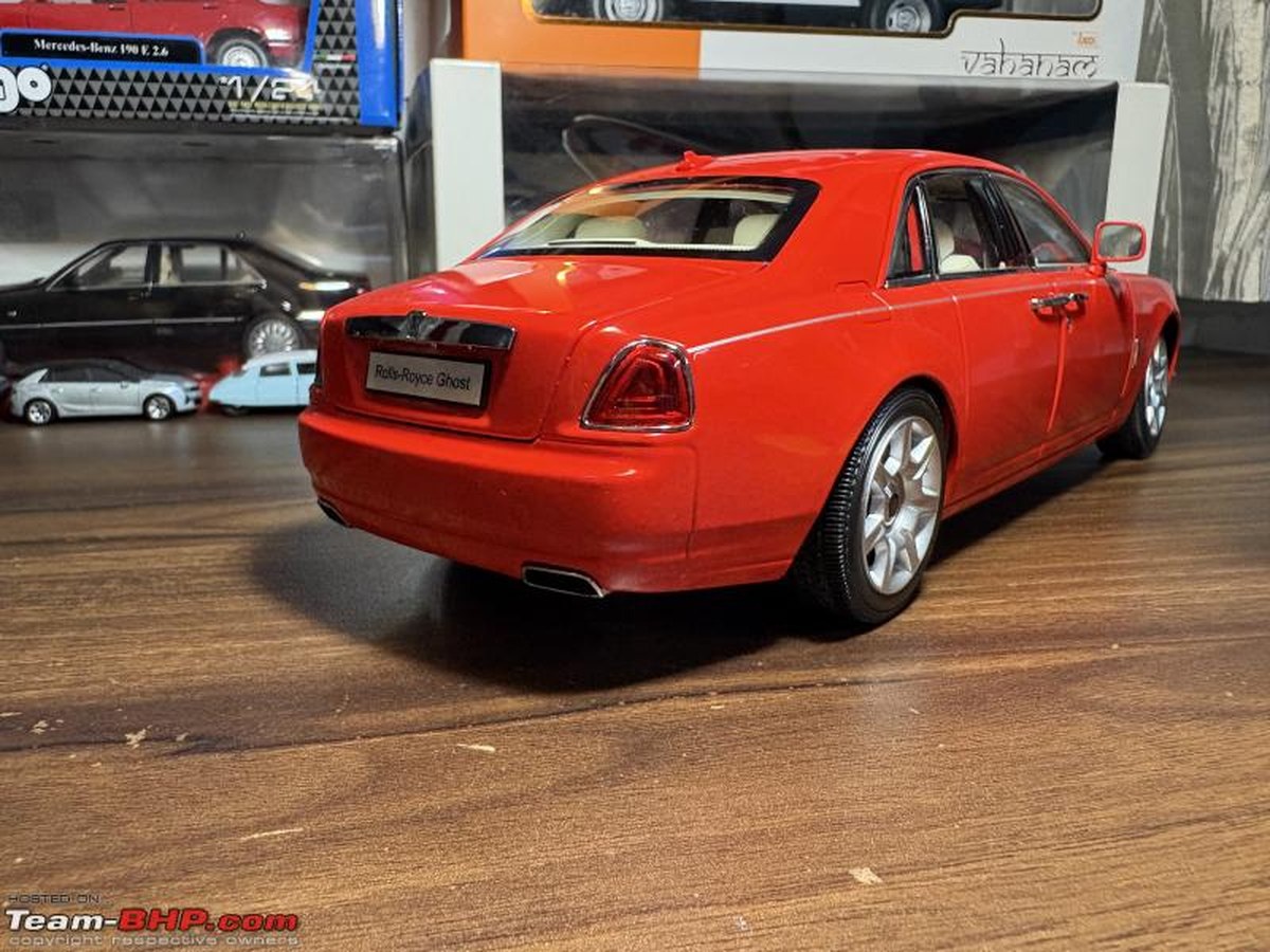 Kardeşinden Hediye: 1/18 Ölçekli Kyosho Rolls-Royce Ghost Modeli