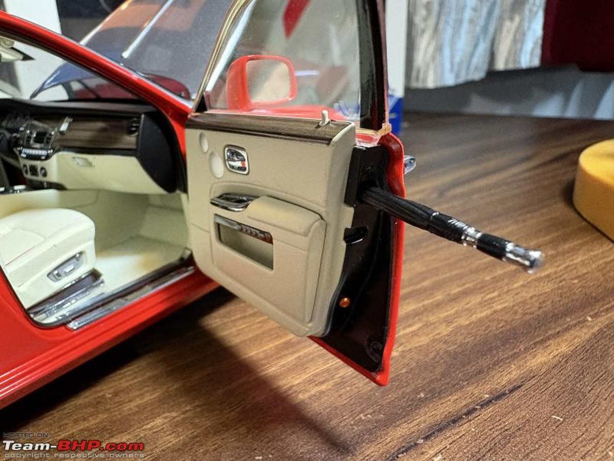 Kardeşinden Hediye: 1/18 Ölçekli Kyosho Rolls-Royce Ghost Modeli