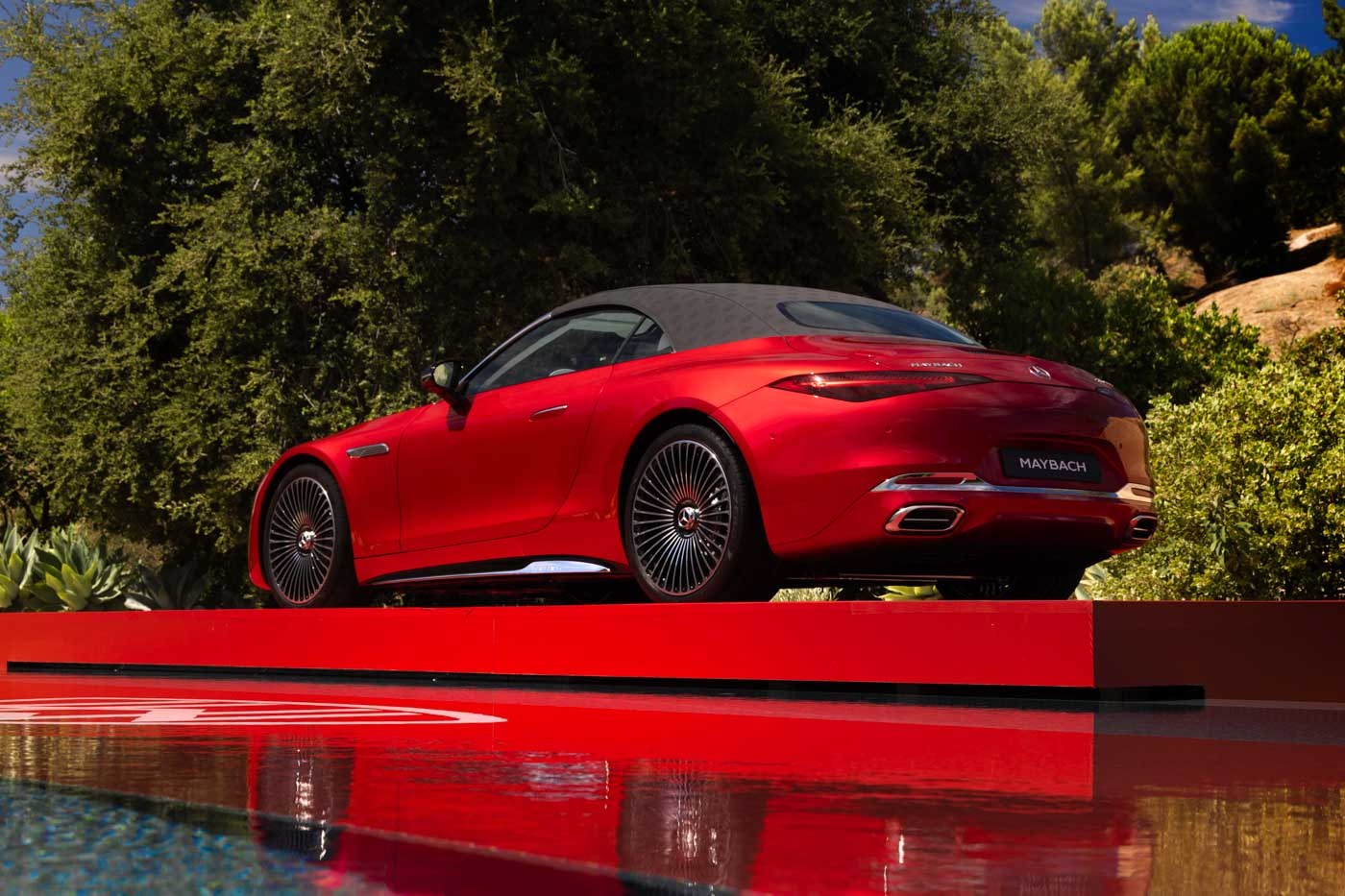 Mercedes-Maybach SL680 Monogram: Lüksün Yeni Yüzü Malezya'da!