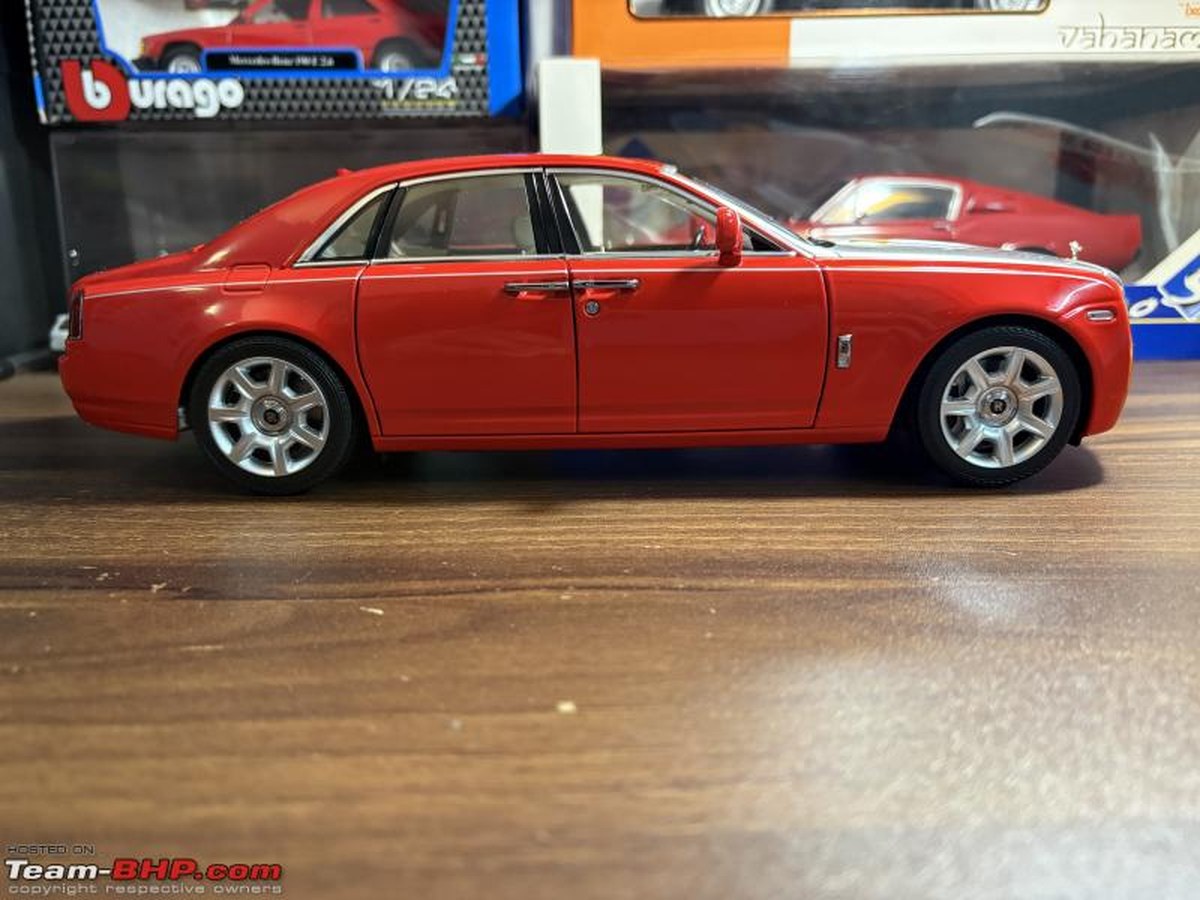 Kardeşinden Hediye: 1/18 Ölçekli Kyosho Rolls-Royce Ghost Modeli