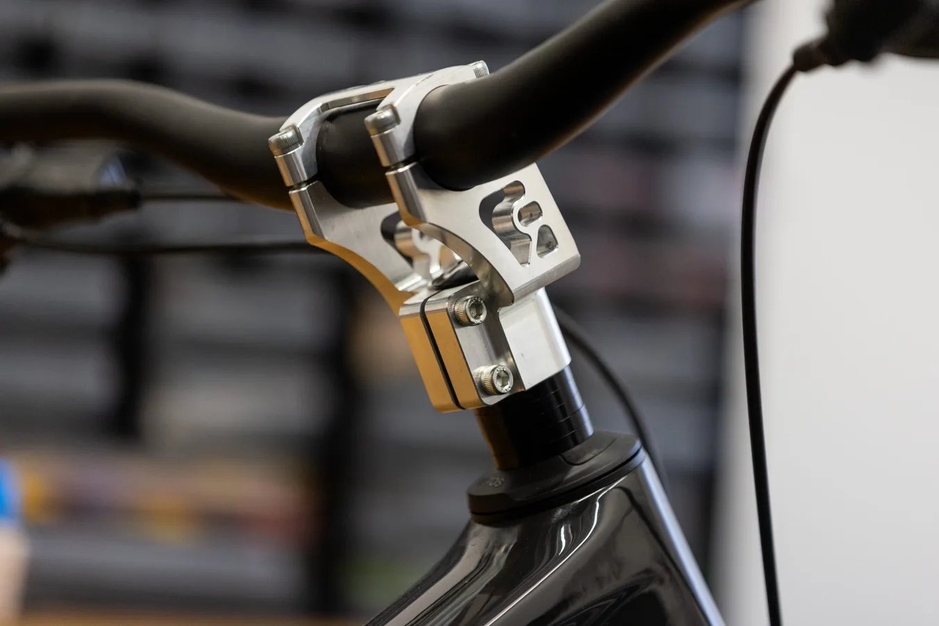 BMB BeMoreBikes reverse reach Raised-Reversed stem negative reach