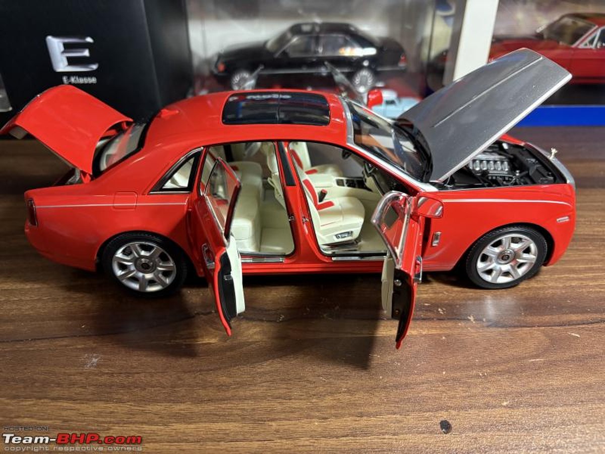 Kardeşinden Hediye: 1/18 Ölçekli Kyosho Rolls-Royce Ghost Modeli