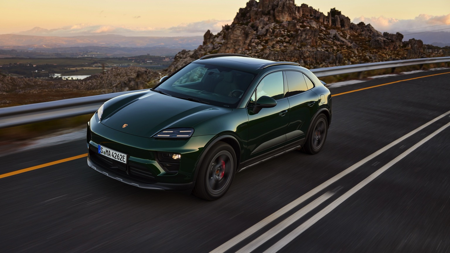 Porsche Macan EV 2026