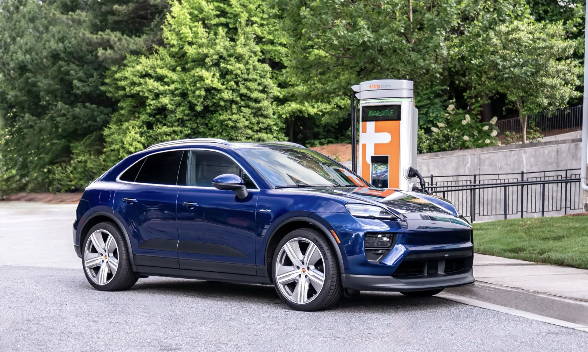 Porsche Macan EV 2026