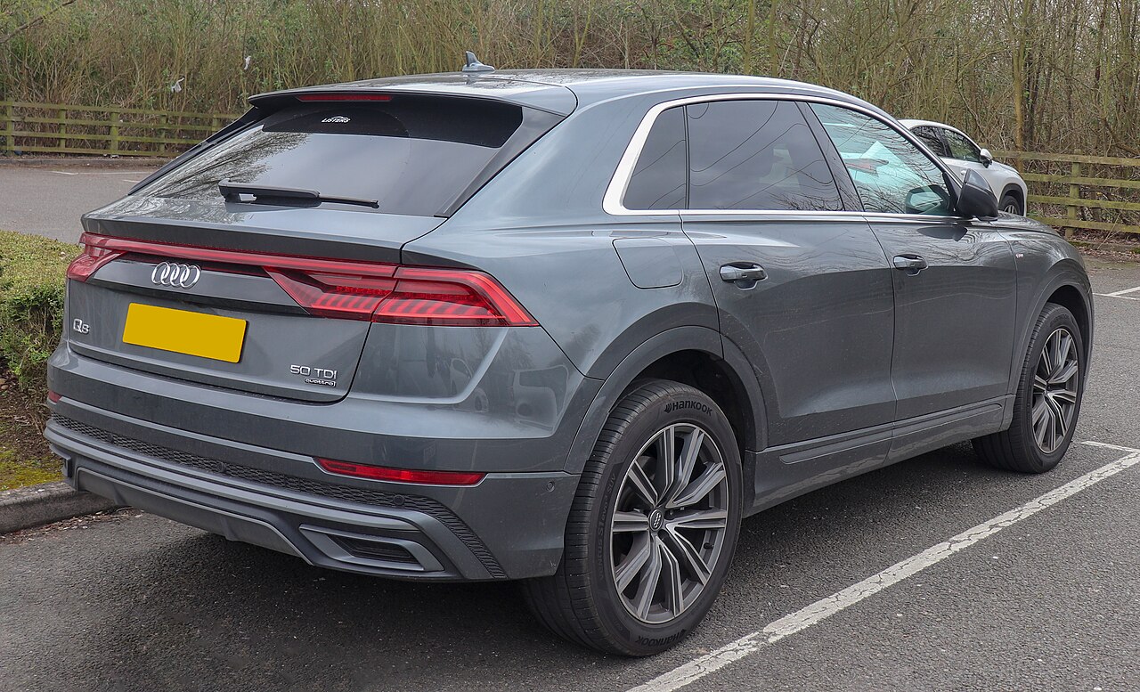 Audi RS Q8 2025