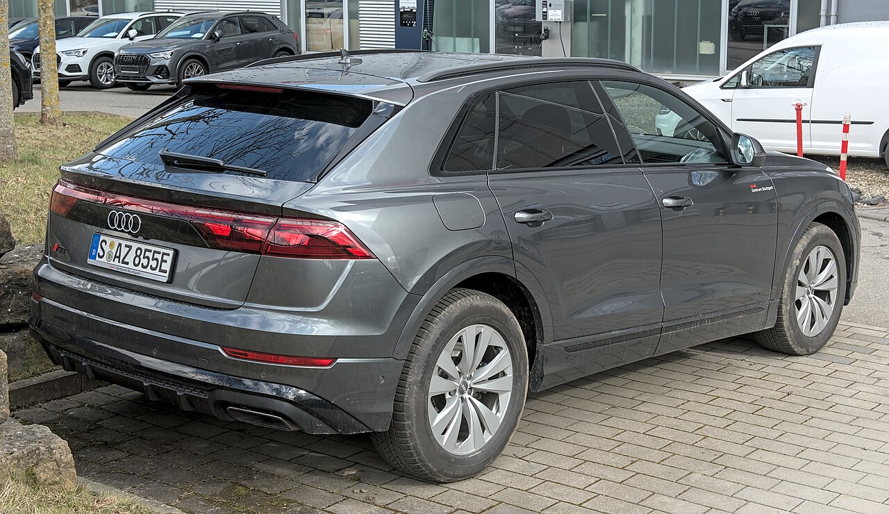Audi RS Q8 2025