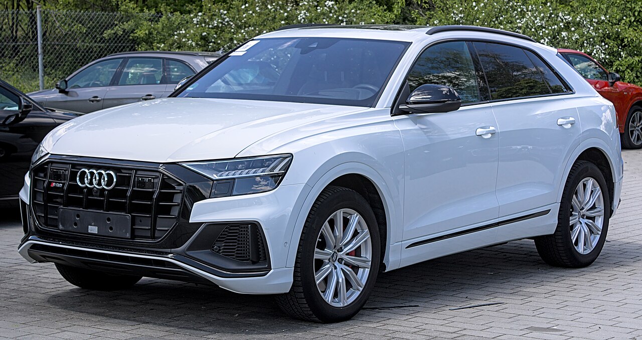 Audi RS Q8 2025