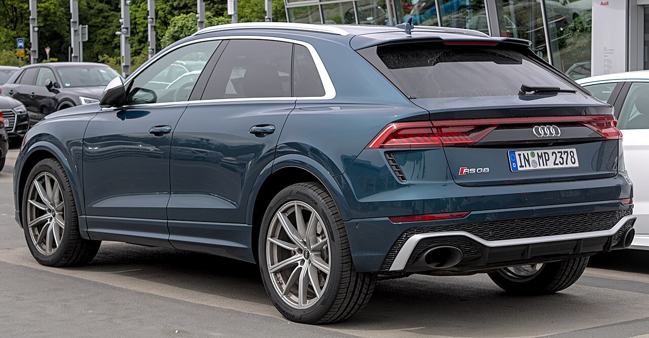 Audi RS Q8 2025