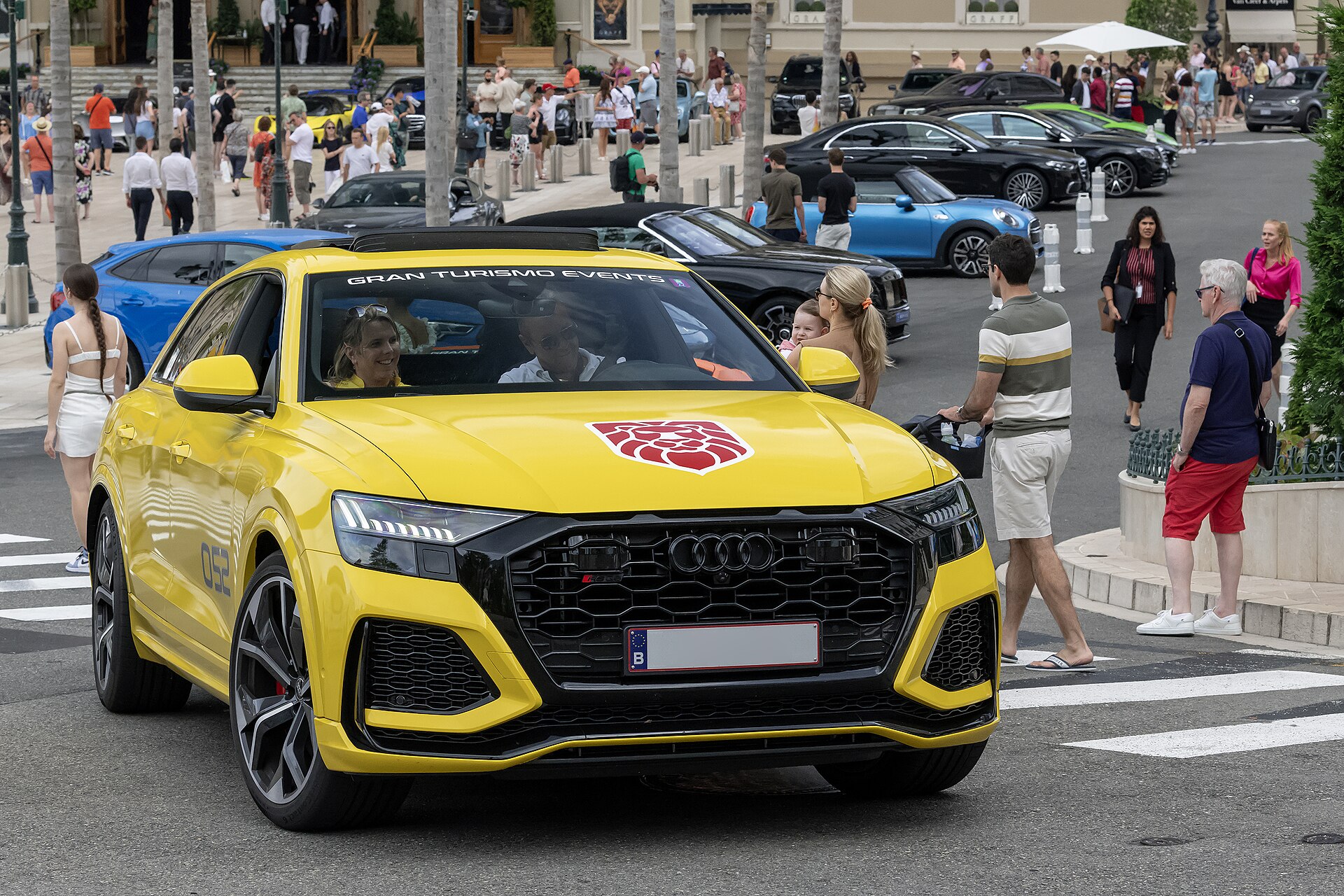 Audi RS Q8 2025