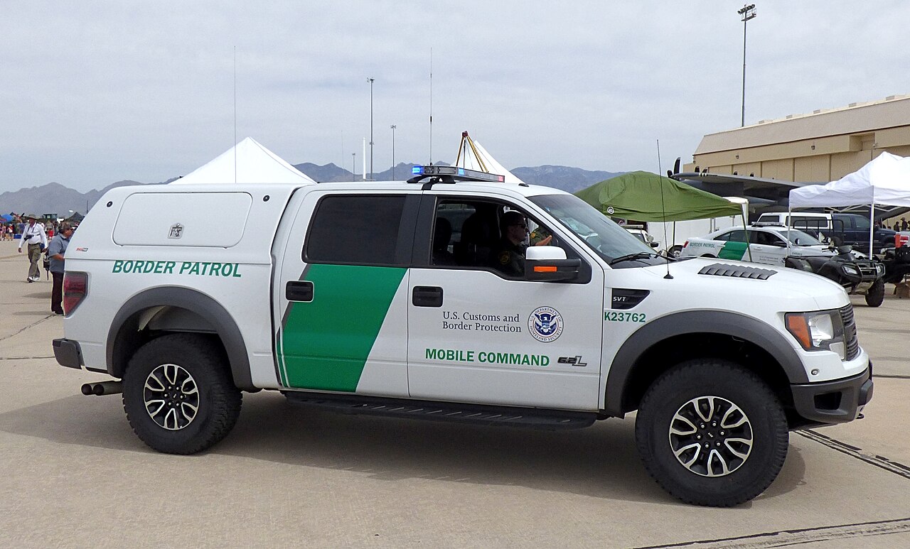 Ford Bronco Raptor 2024
