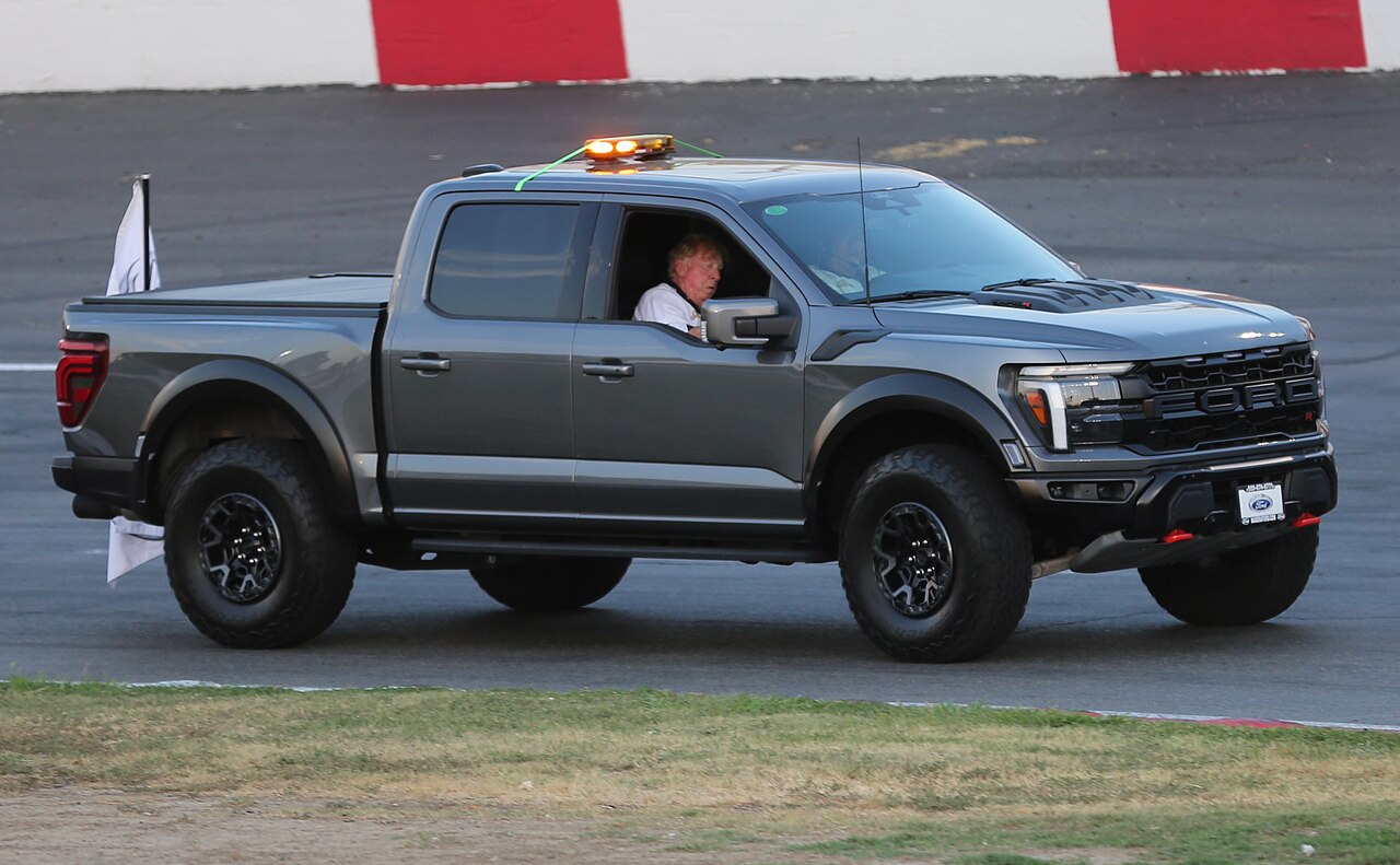 Ford Bronco Raptor 2024