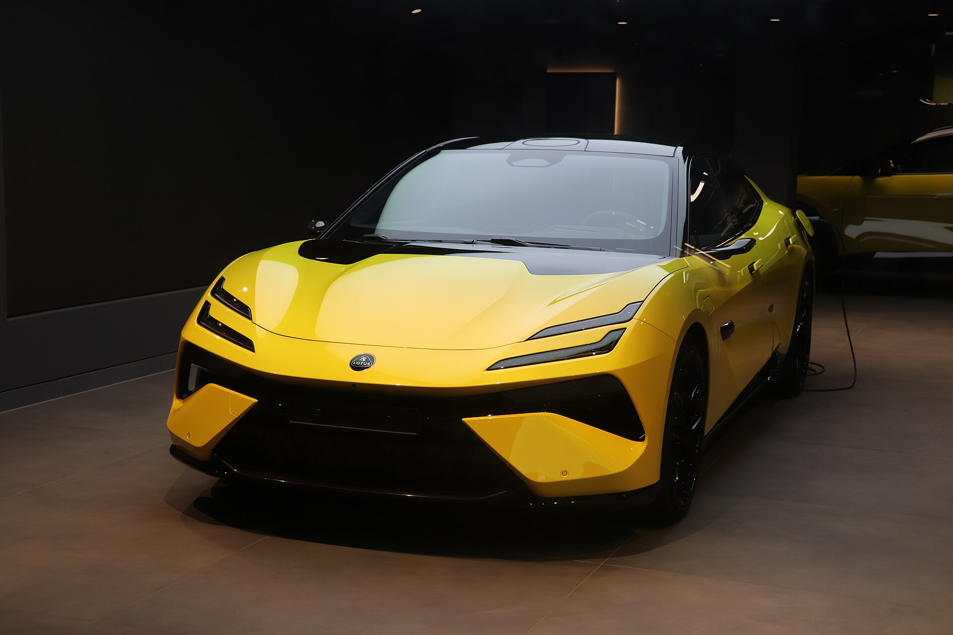 Lotus Emeya 2025