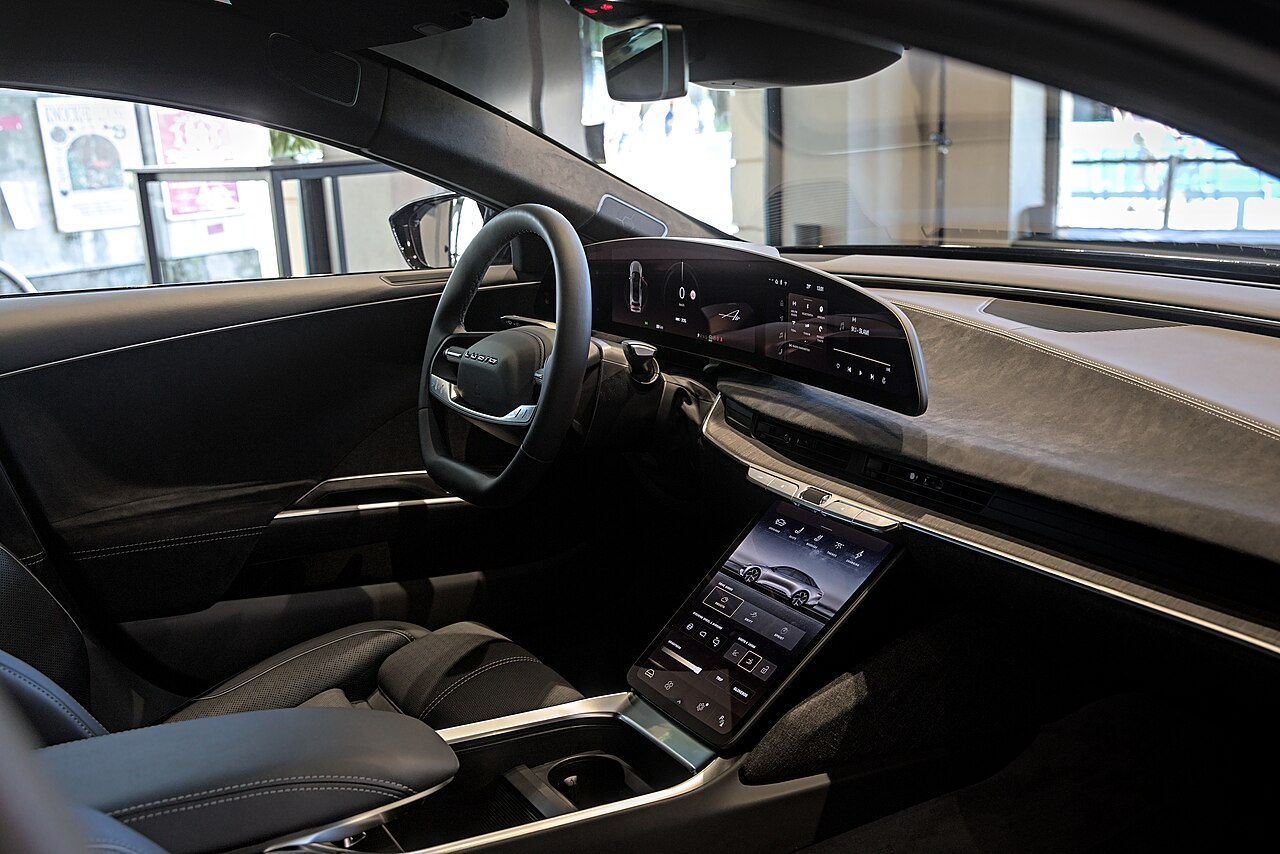 Lucid Air Sapphire 2024