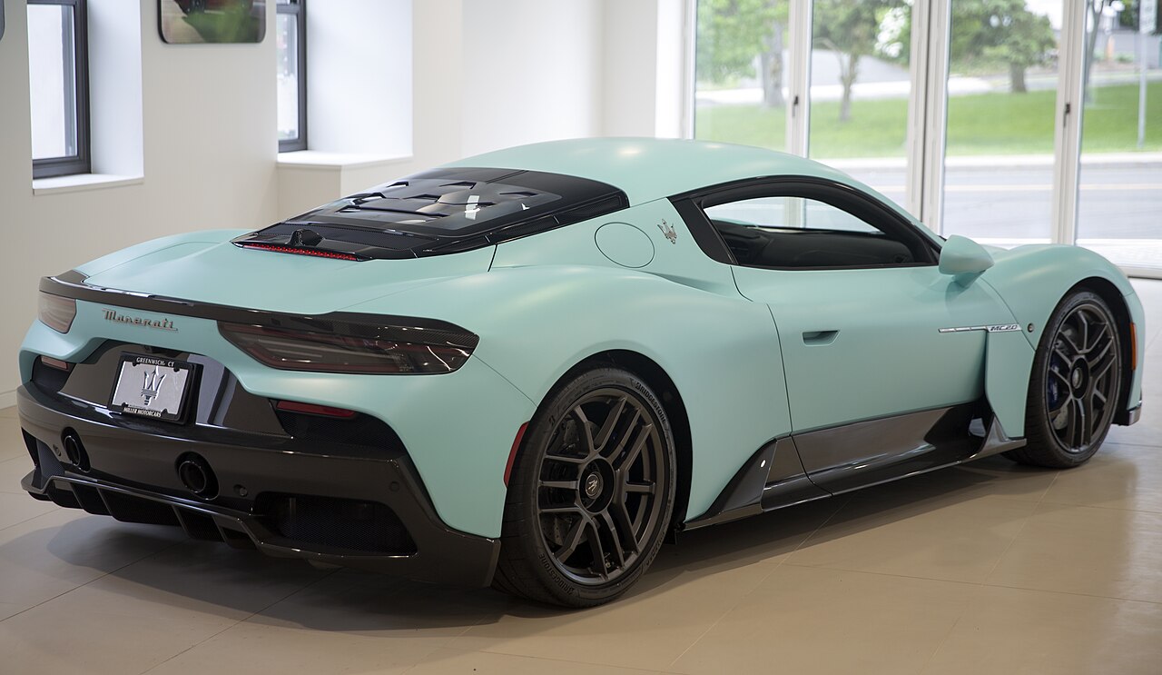 Maserati MC20 Cielo 2024