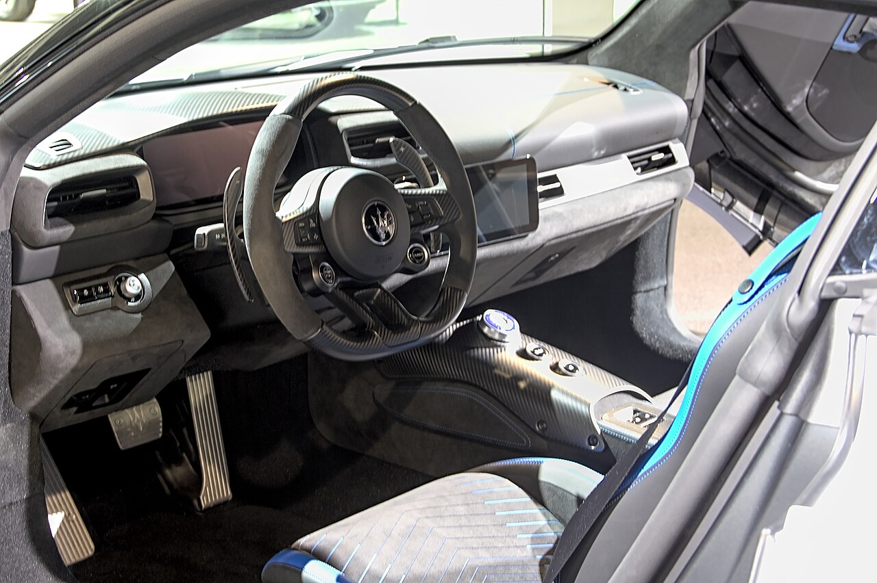 Maserati MC20 Cielo 2024