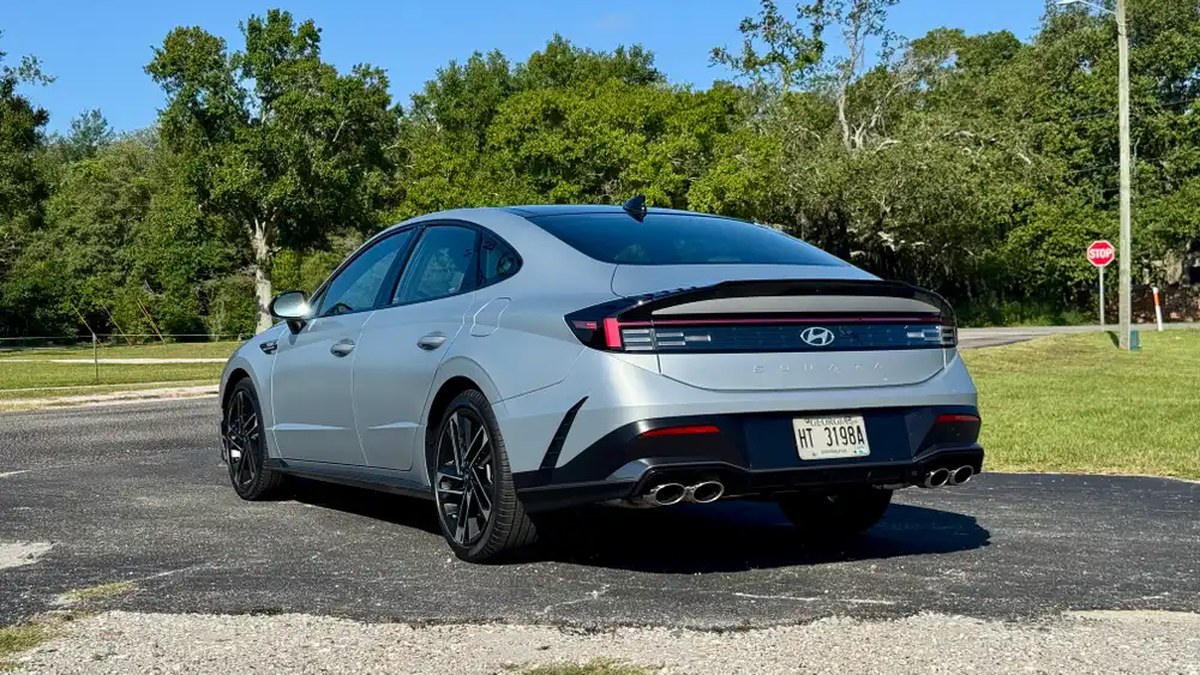 2025 Hyundai Sonata N Line rear 3/4