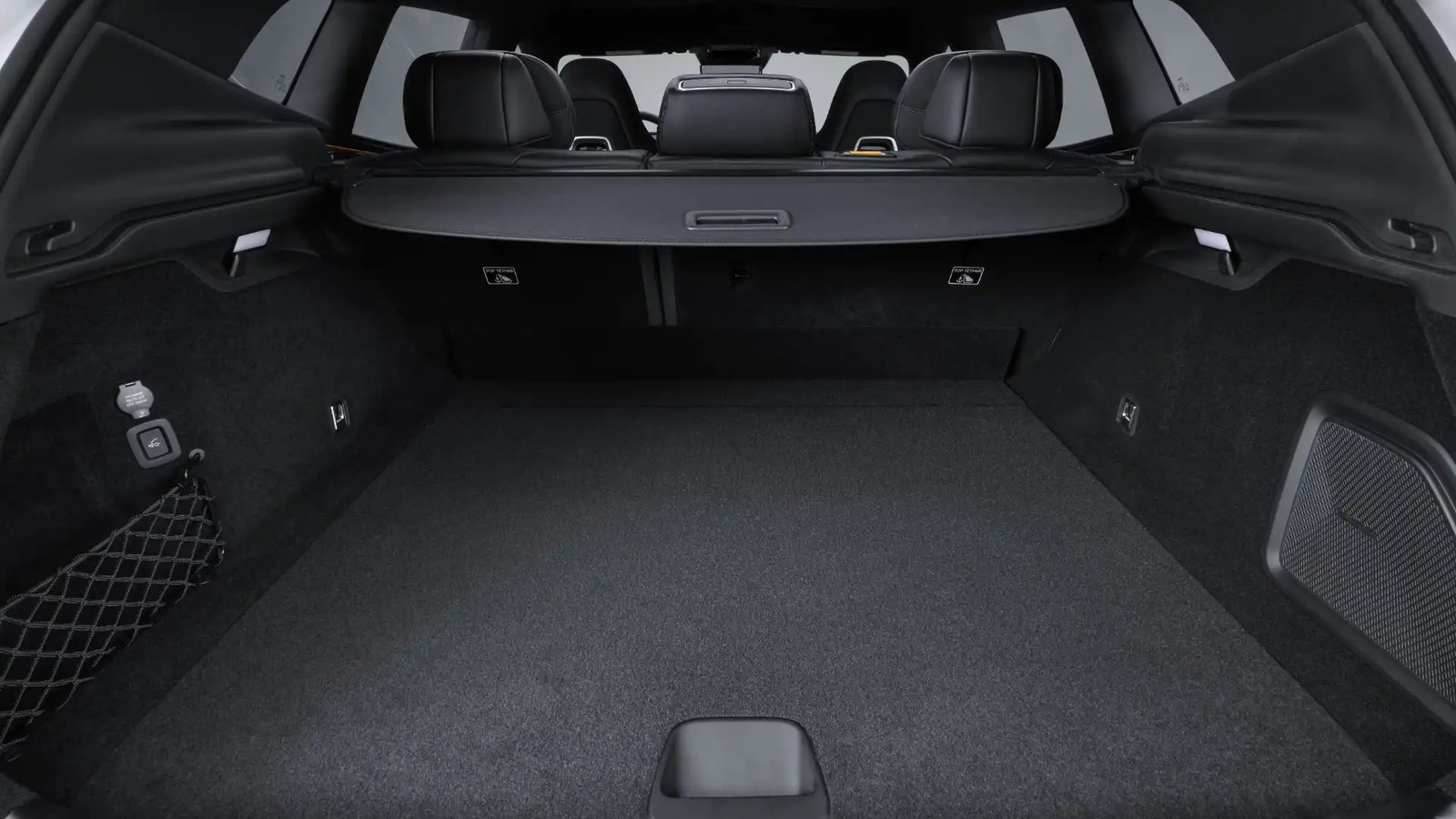 Polestar 4 SUV (6)