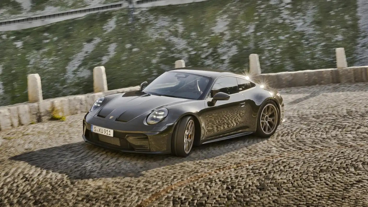2026 Porsche 911 GT3 Bergsport Exterior 5