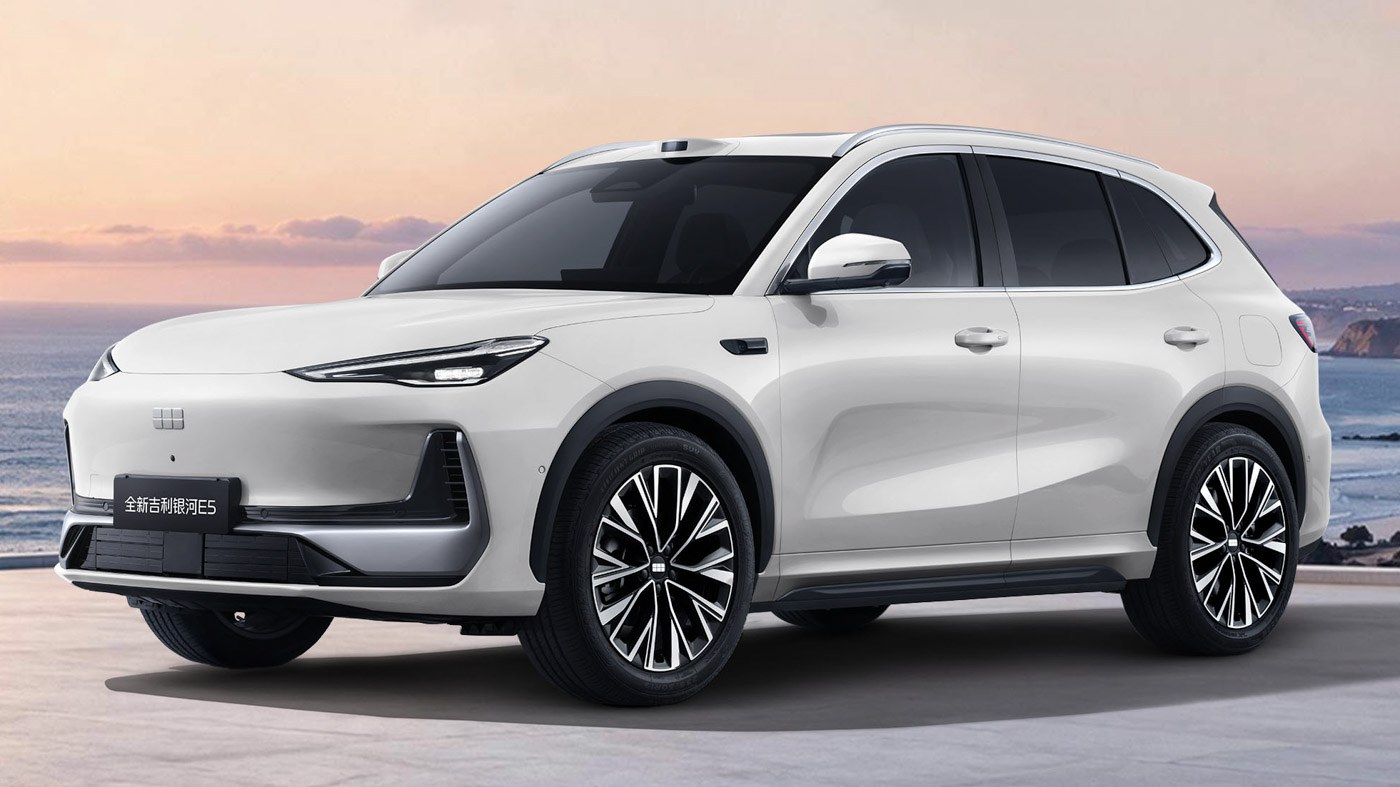 Geely Galaxy E5, Çin'de 333 Beygirlik Arka Tekerlek Çekmeli Versiyonla Yeniden Piyasaya Çıkıyor