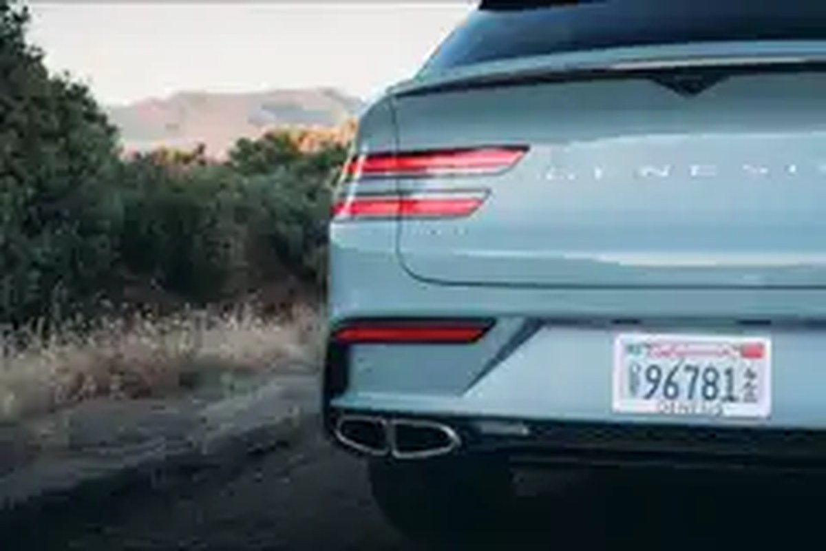 2026 Genesis GV80-2-6