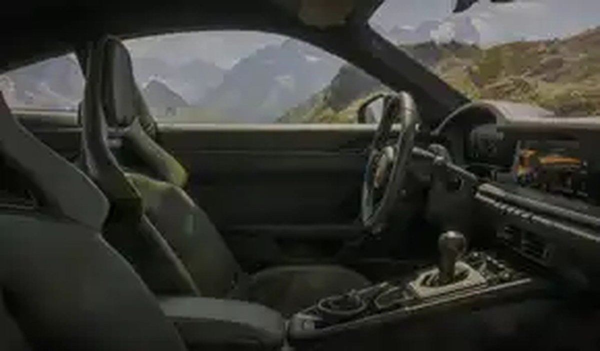 2026 Porsche 911 GT3 Bergsport Interior 2