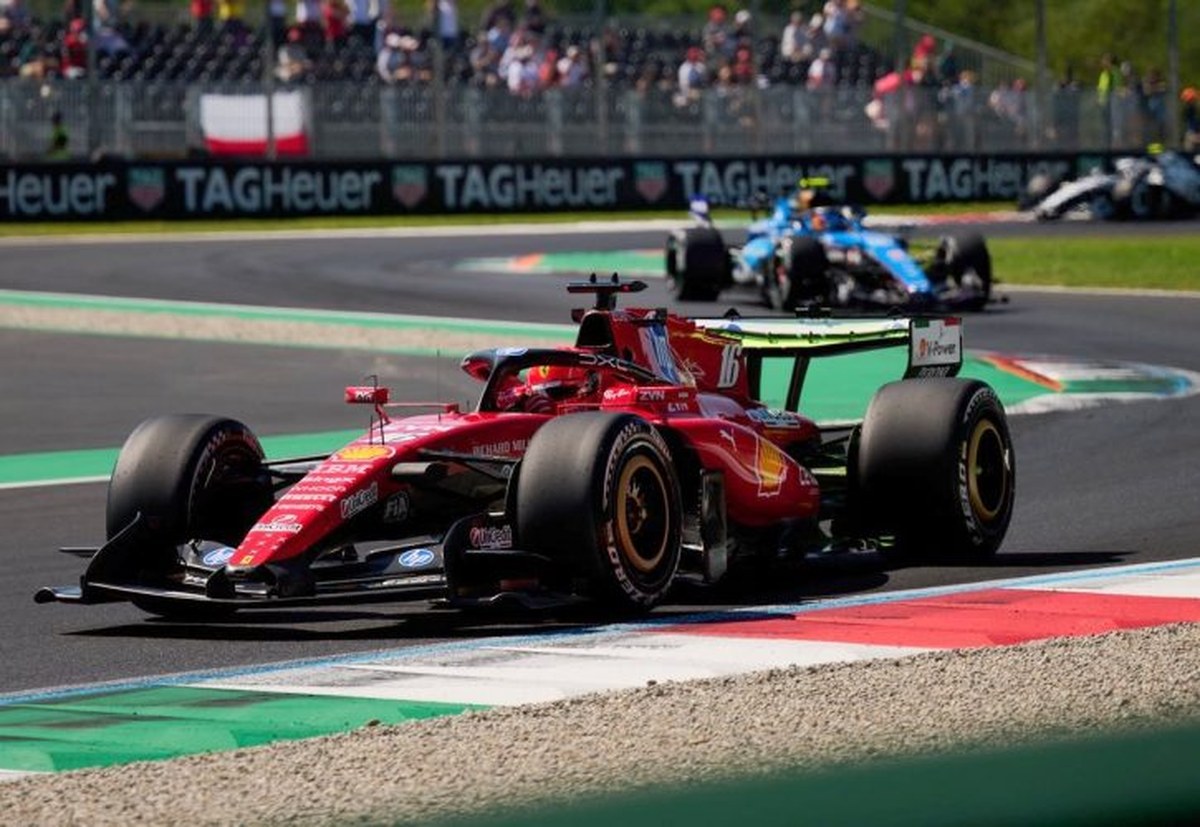 İtalyan Grand Prix'inde Ferrari, 1. Antrenmanda Leclerc ile Hamilton'u Geride Bıraktı