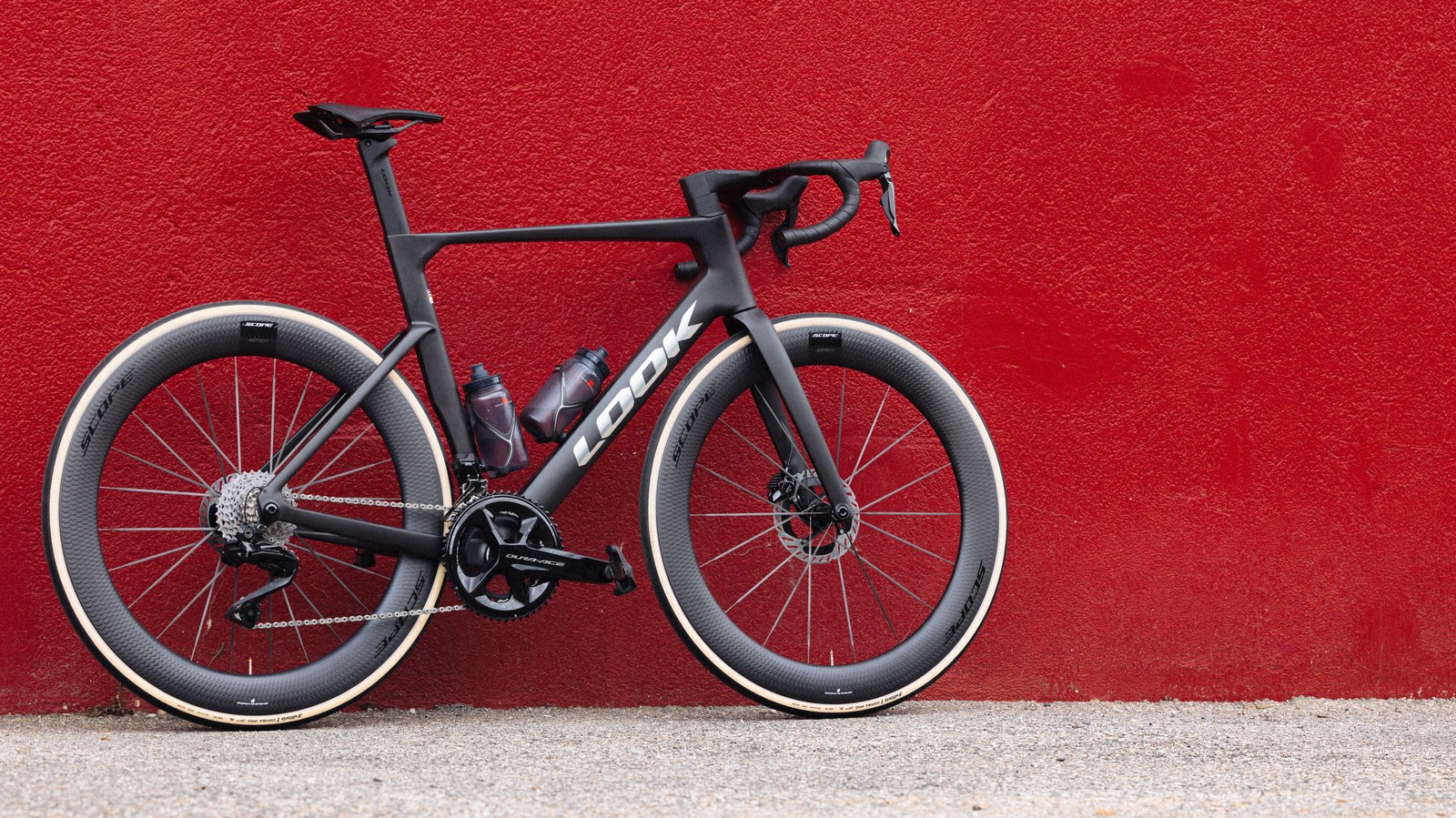 Updated De Rosa Merak is lighter and more stable at speed