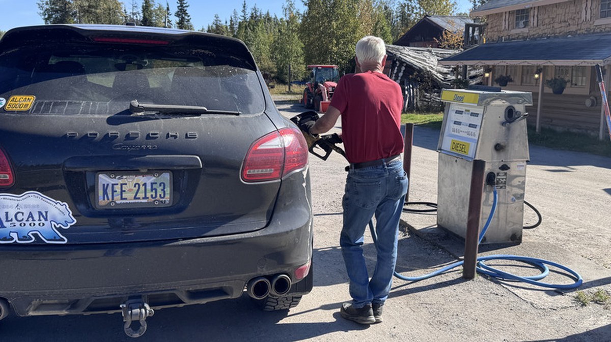 Here's How My 15-Year-Old Porsche Cayenne Held Up To 10,000 Miles Of Driving In 16 Days