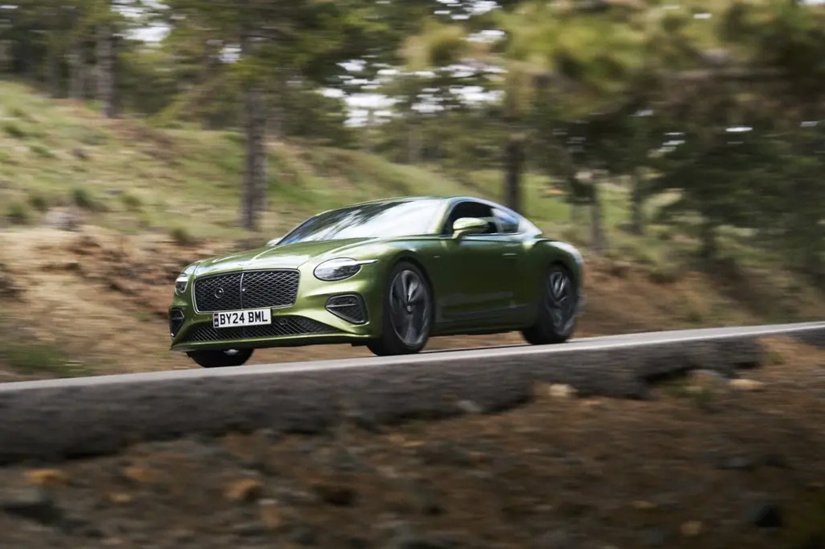 Bentley Torcal: Rekor Güç ve Hız Performansı Vaadi