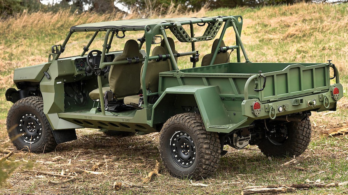 GM Is Getting Nearly $1 Billion In Taxpayer Money To Make Some Slight Changes To Its Infantry Squad Vehicle