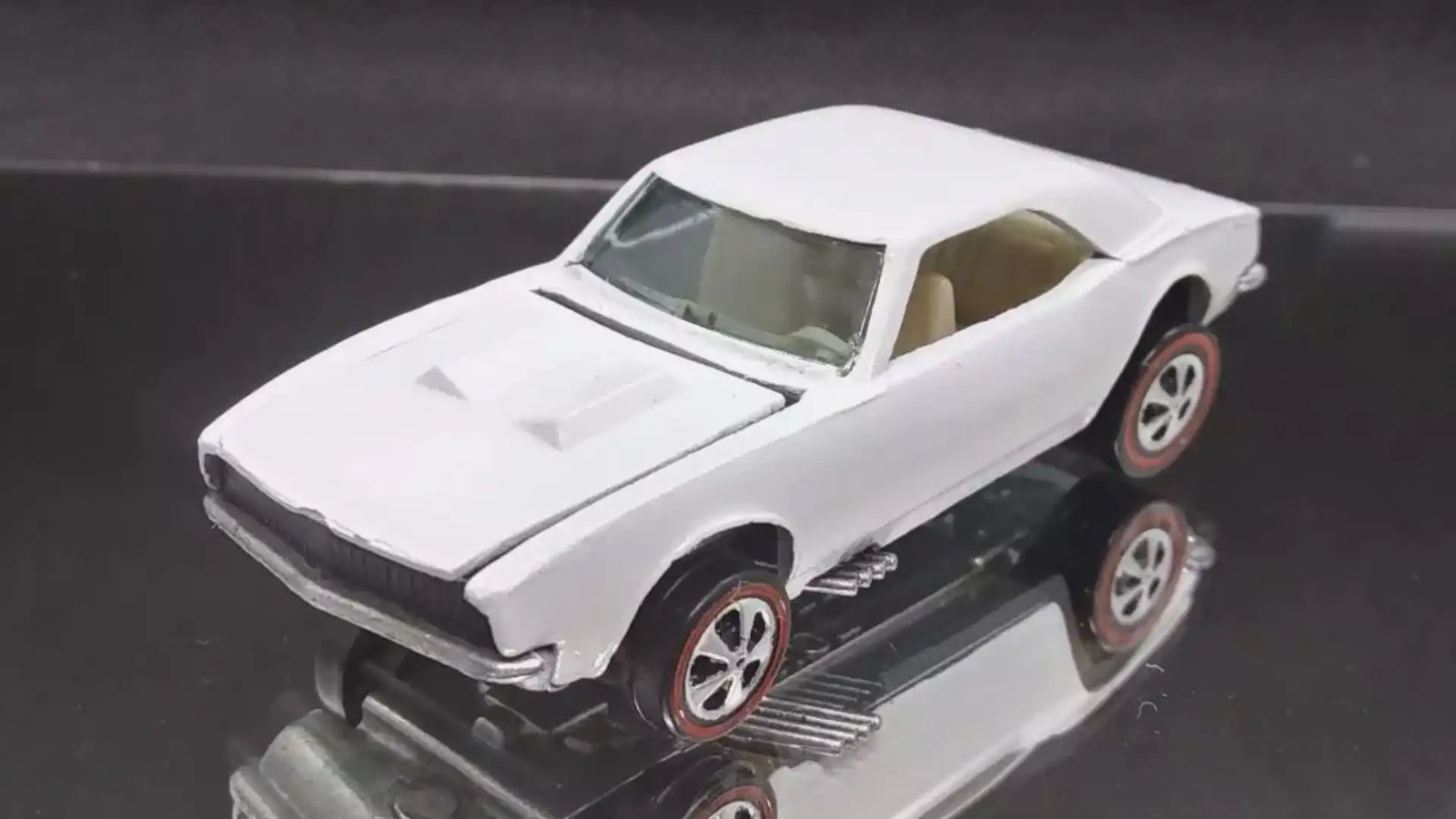 1968 White Enamel Custom Camaro front 3/4 static