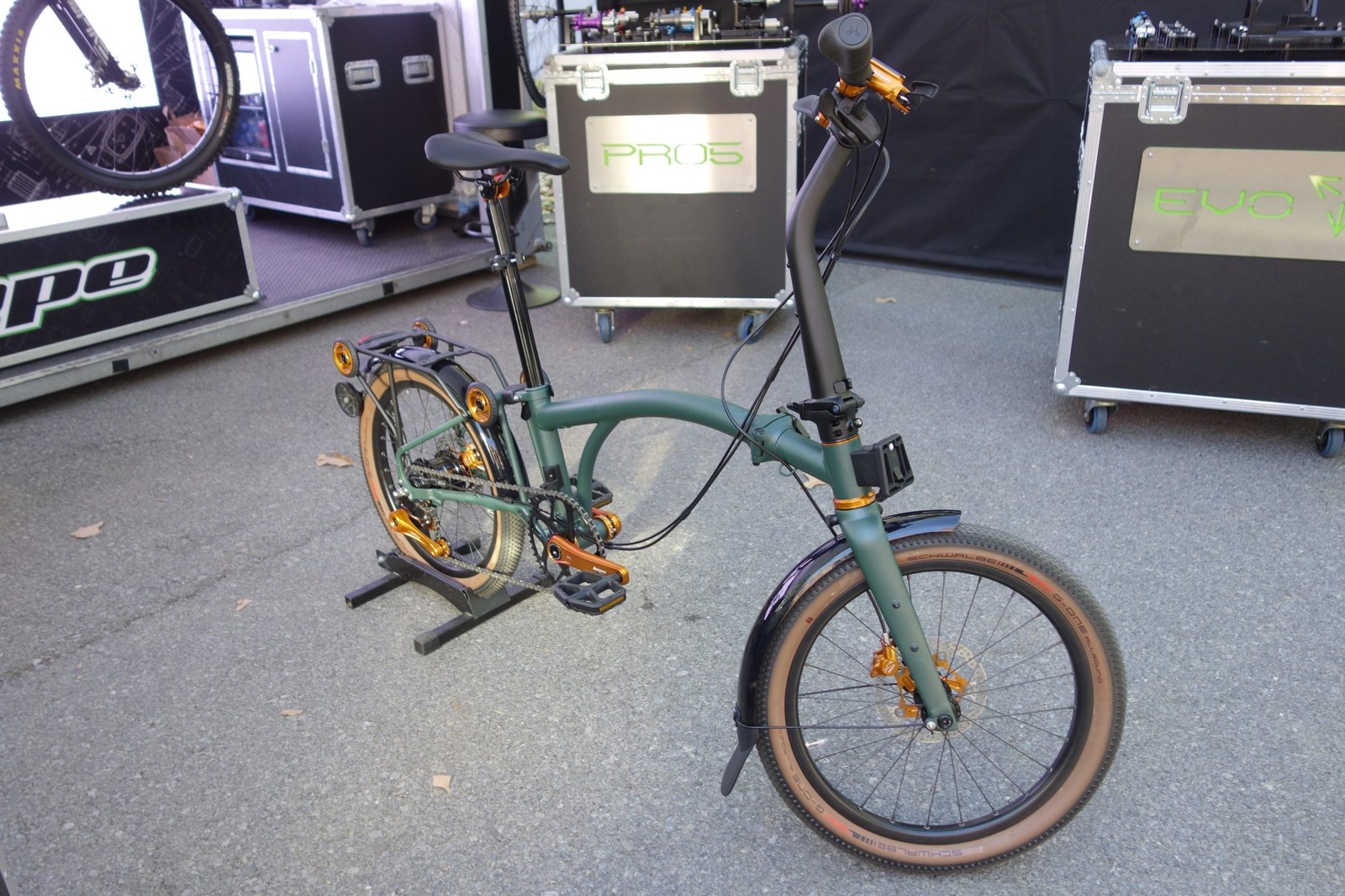 Brompton G–Line with Hope parts