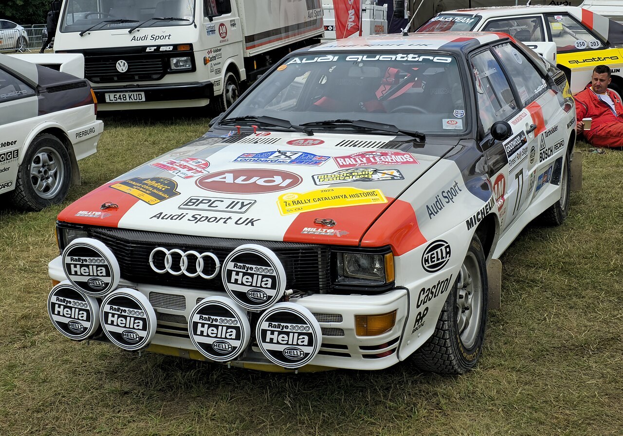 Walter Röhrl ve Sport Quattro S1 E2 Pikes Peak Tırmanış Efsanesi