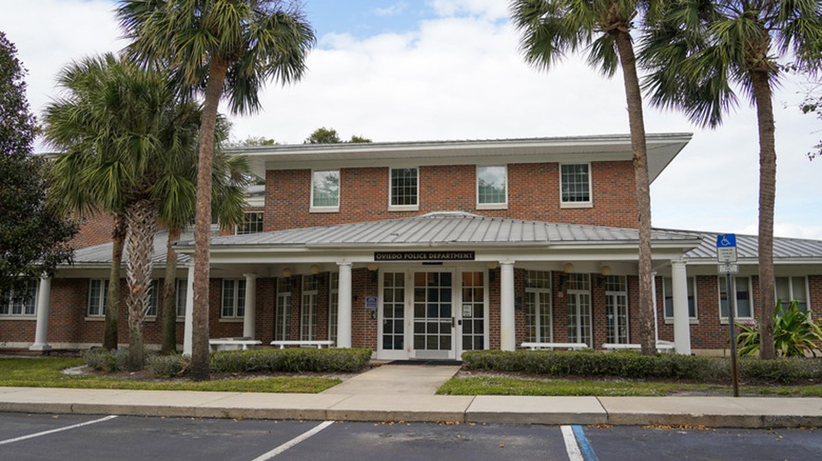Why A Florida Police Department Set Up Decoy Flock Cameras