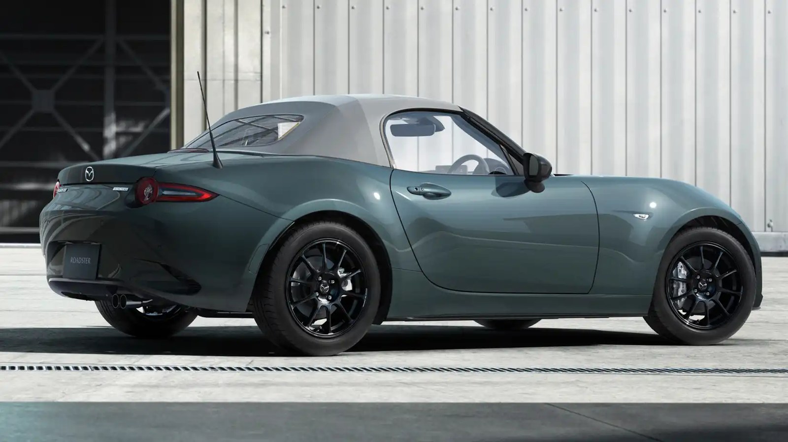 2026-mazda-roadster-ps-image-1-l