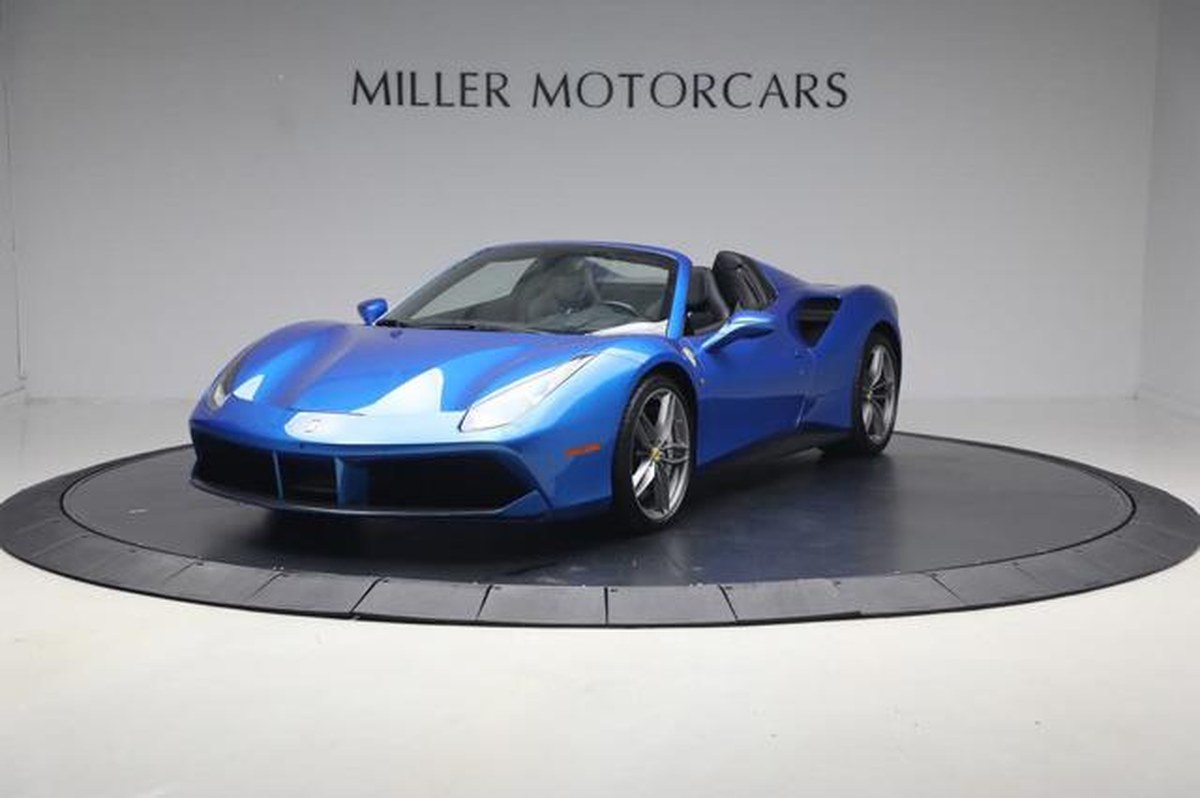 In Ferrari's Dream World, Every Car Would Have Two Steering Wheels