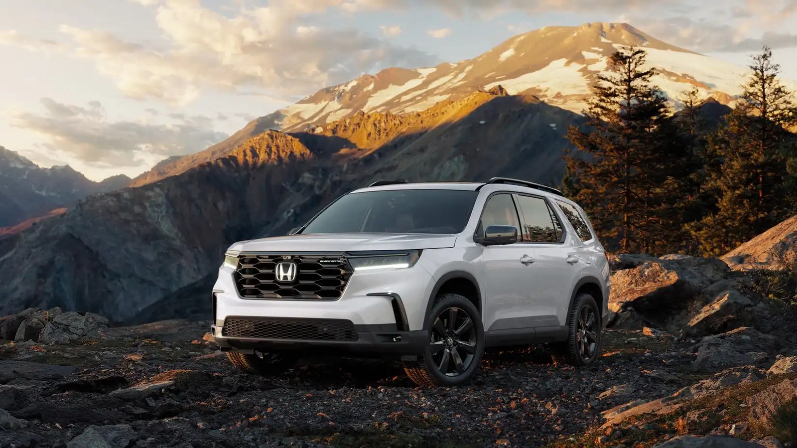 2025 Honda Pilot Black Edition