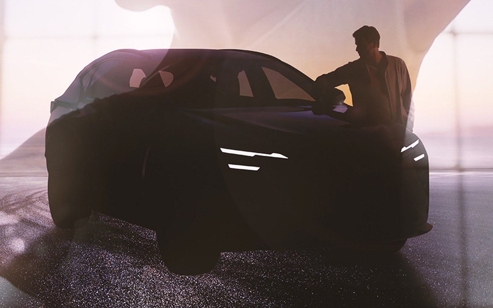 Lexus Hands Its Second Best-Seller The RX's Face And The ES's Wheel