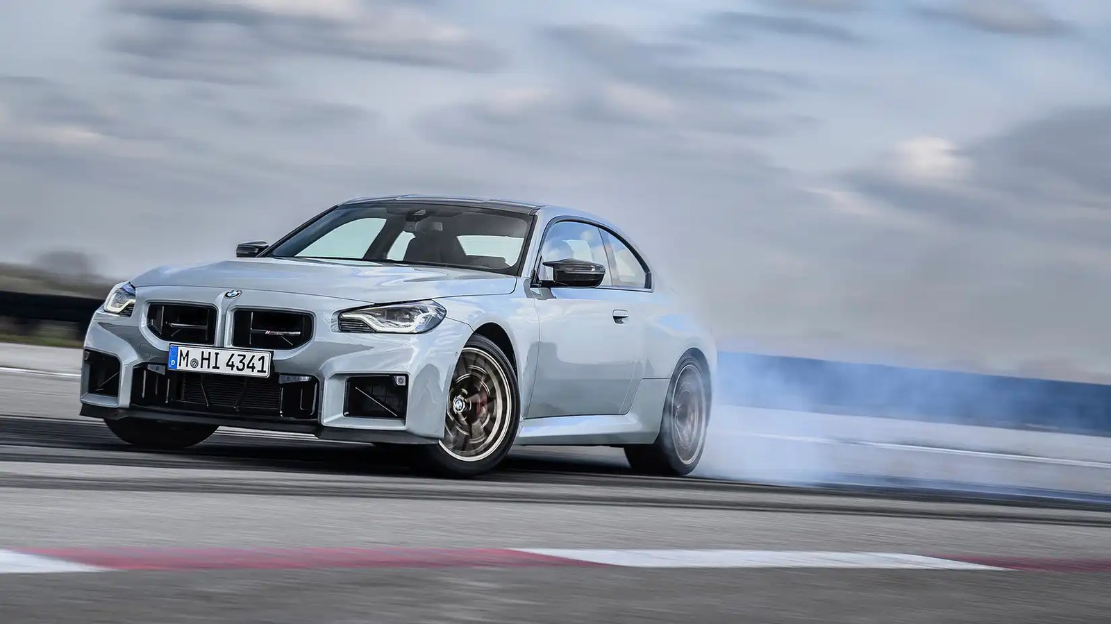 2025 BMW M2 CS front, three-quarter