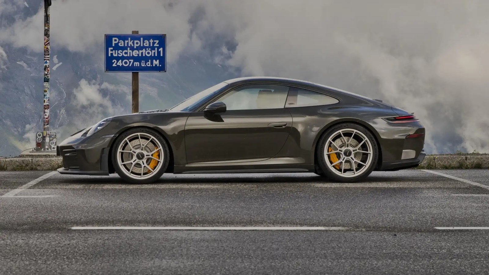 2026 Porsche 911 GT3 Bergsport Exterior 2