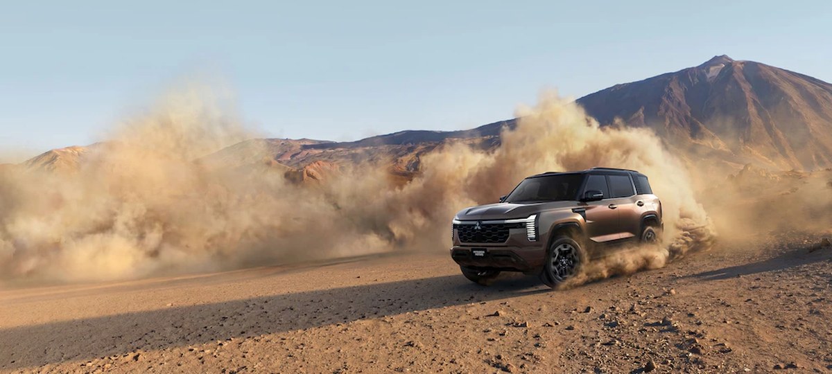 Mitsubishi Pajero: Efsane Geri Döndü, Hakiki Bir Arazi Aracı Kalmaya Devam!