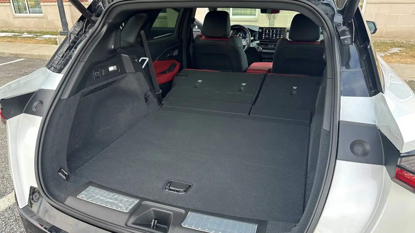 2024 Acura ZDX cargo room