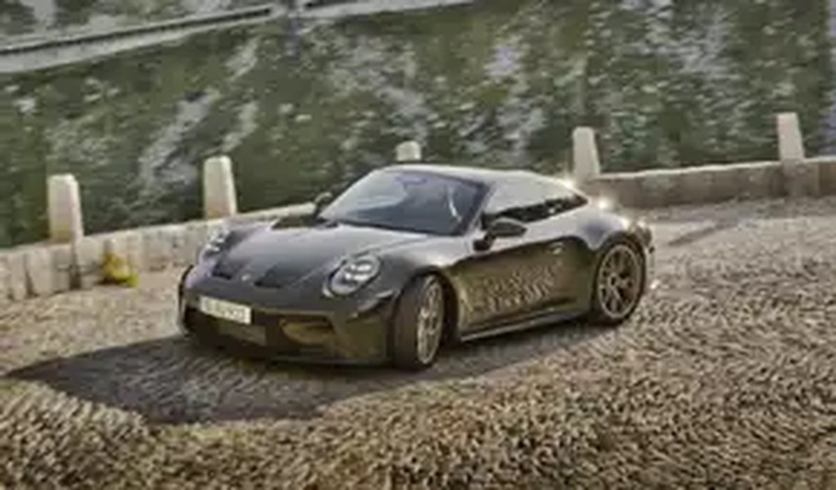 2026 Porsche 911 GT3 Bergsport Exterior 5