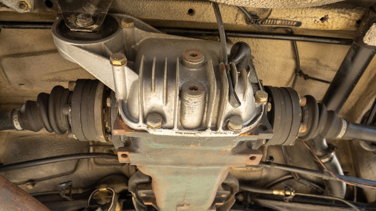 BMW's 'Lifetime' Differential Fluid Doesn't Really Last For Life, Class Action Lawsuit Claims