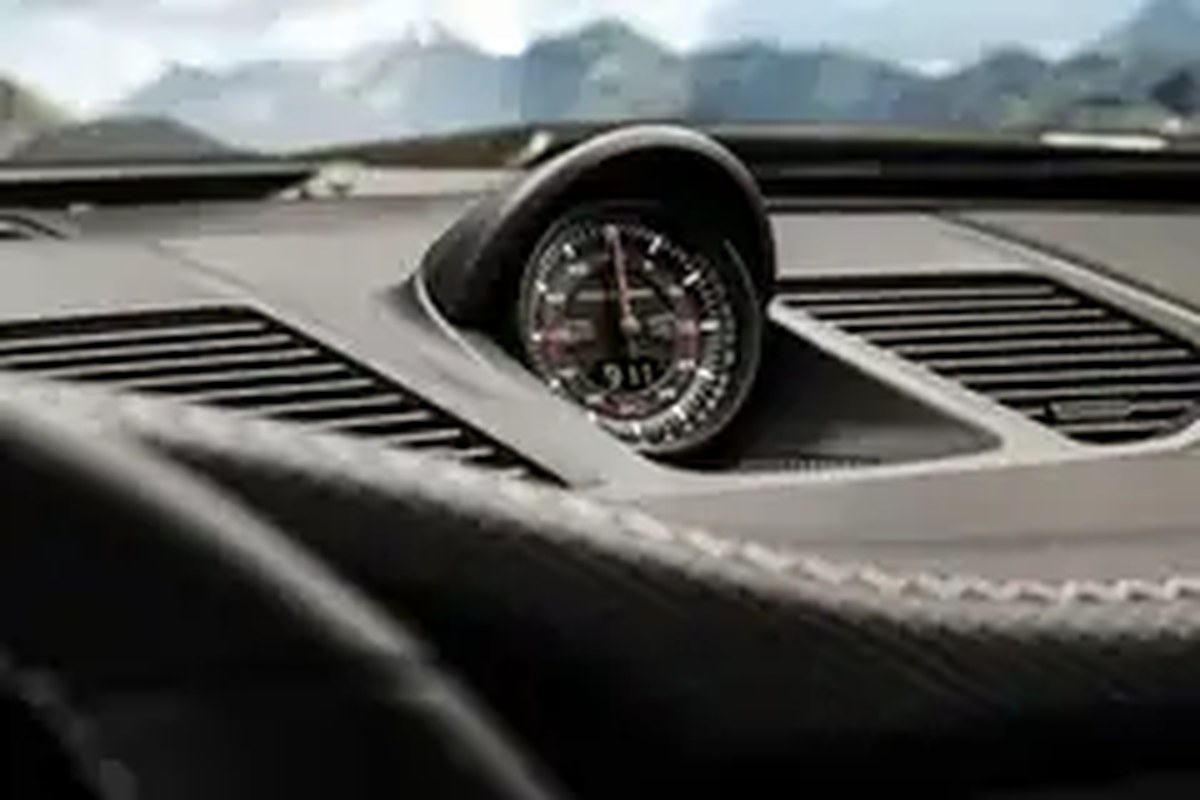 2026 Porsche 911 GT3 Bergsport Interior 6