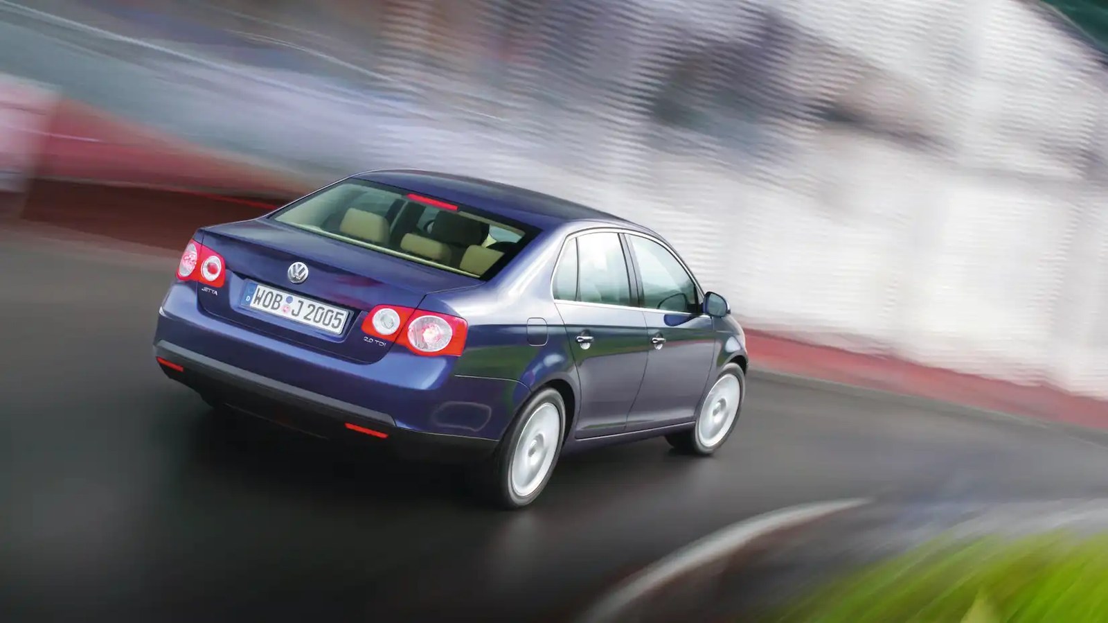 2006-2010 Volkswagen Jetta - rear 3/4 angle 