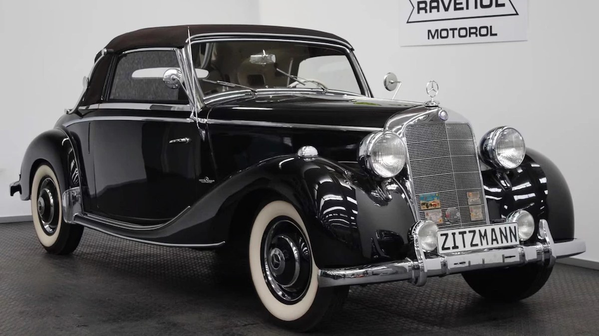 76 Yıllık Mercedes 170 S Kabriolet A, 148.900 Euro'ya Satılıkta