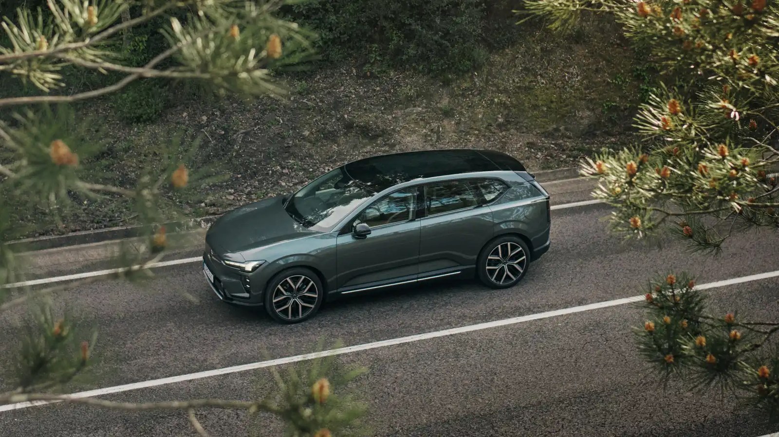 volvo-ex60-p10-awd-ultra-17